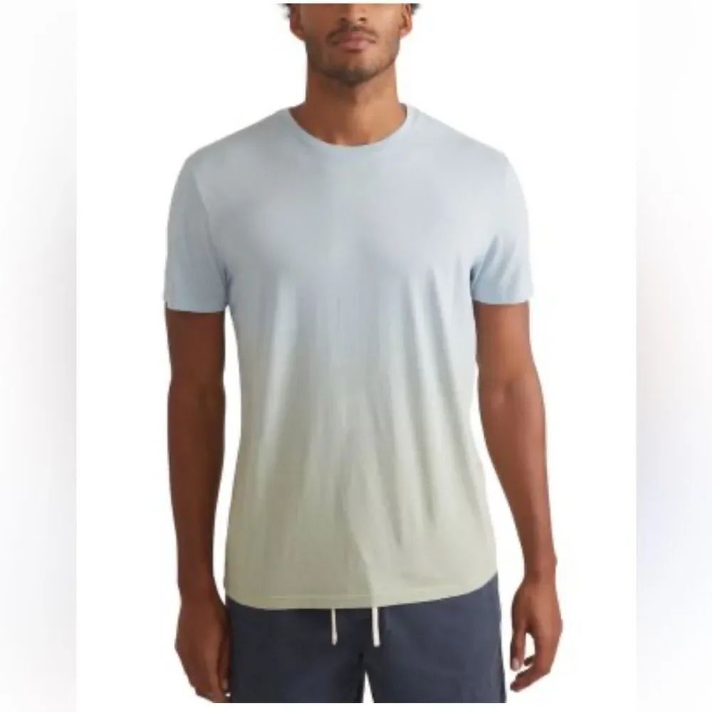 Marine Layer Cool Ombré Crewneck
Short sleeve T size large